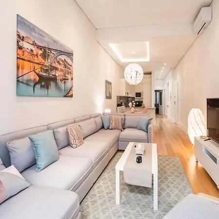 Apartment Akicity Baixa Honor